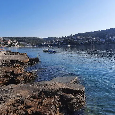Apartment Apartments By The Sea Businci, Ciovo - 9450 *