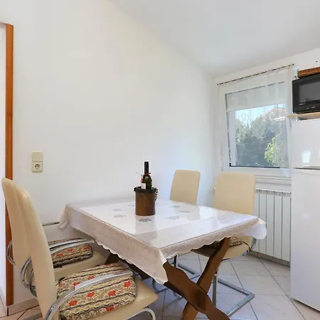 Apartments By The Sea Businci, Ciovo - 9450 Trogir